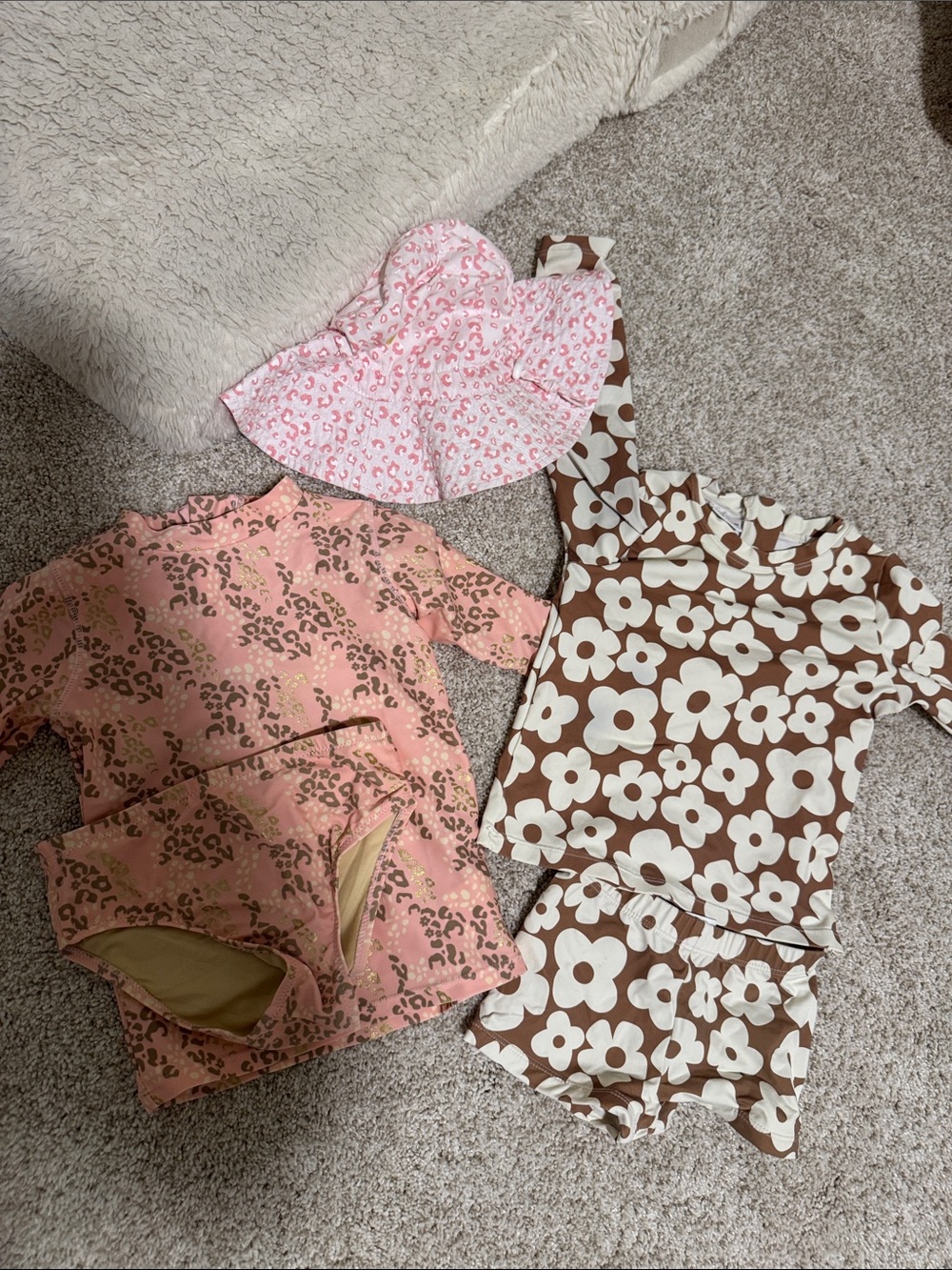 Girls Pink Leopard Rashguard Set with Matching Sun Hat